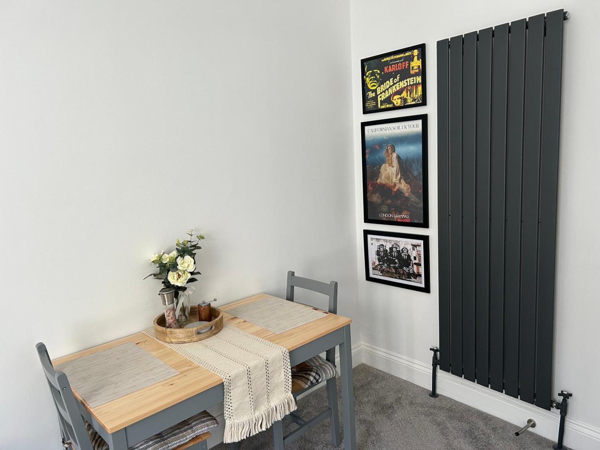 The Cornerhouse Apartment Борнмът Екстериор снимка